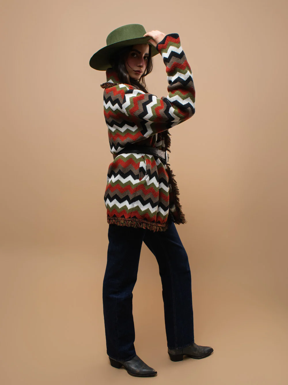 Magma V-Neck Heritage Cardigan - Image 6