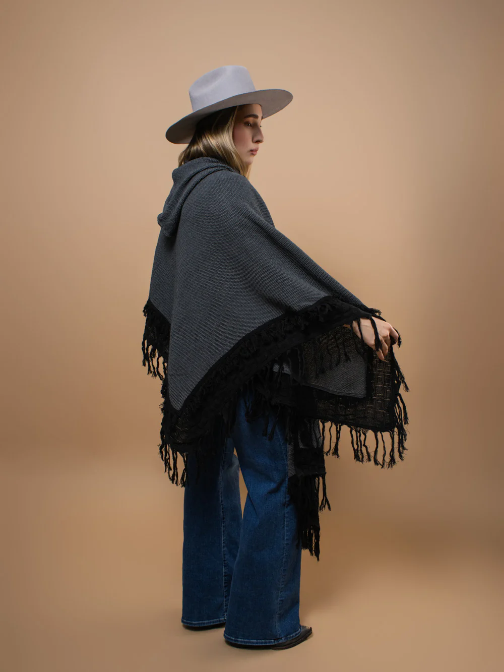 Prophecy Cape Poncho - Image 4